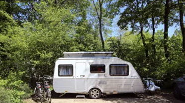 Caravaning in Lyon: where home?